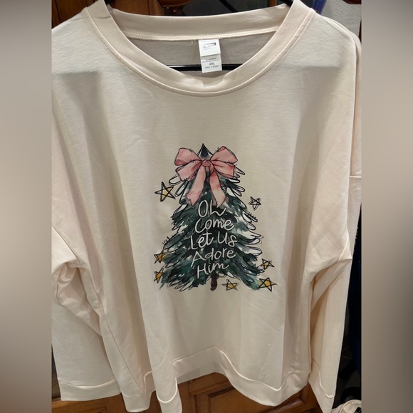 Cream Holiday Sweatshirt with Christmas Tree Design - Picture 9 of 12